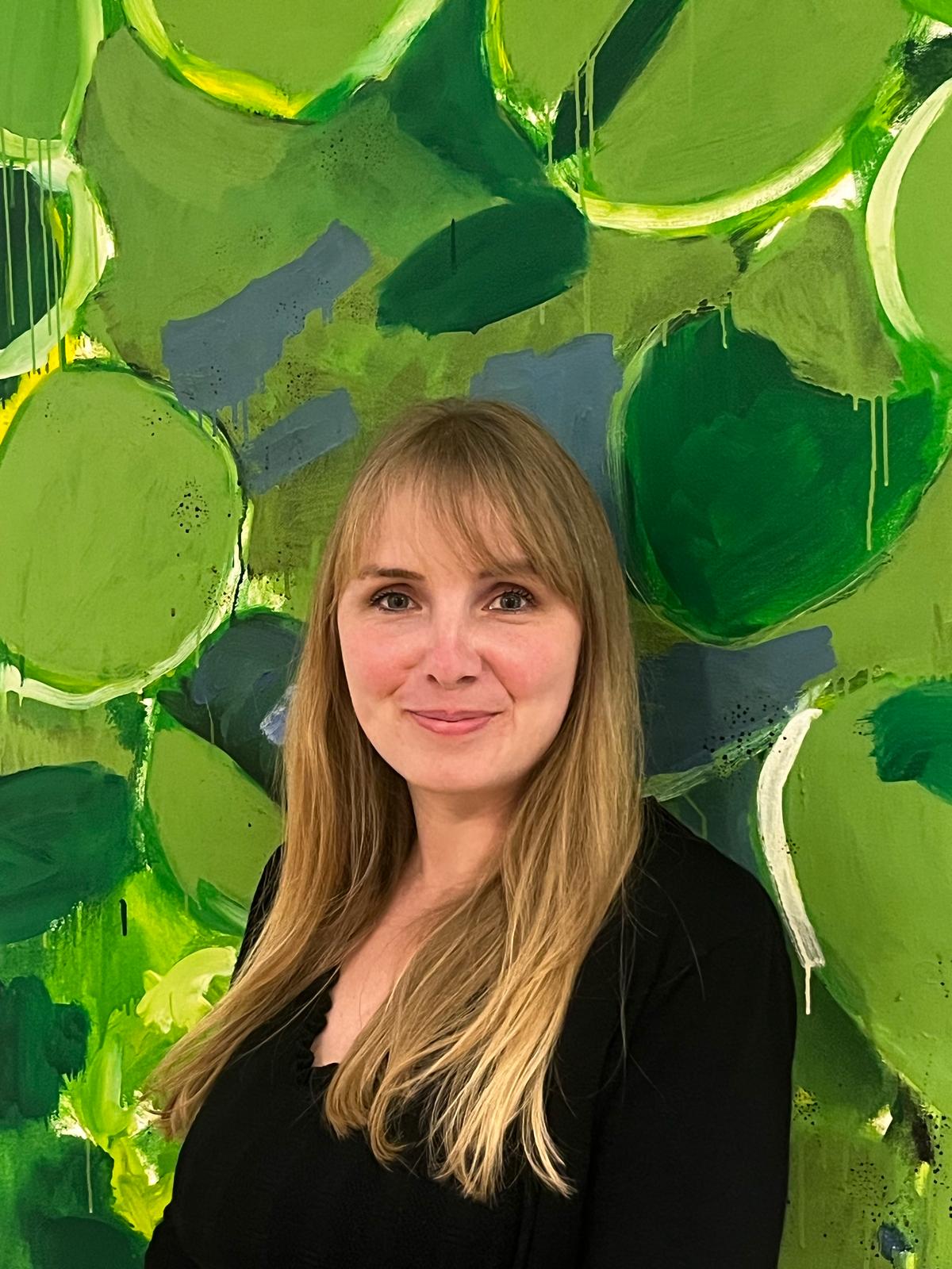 Frau Vivien Storch